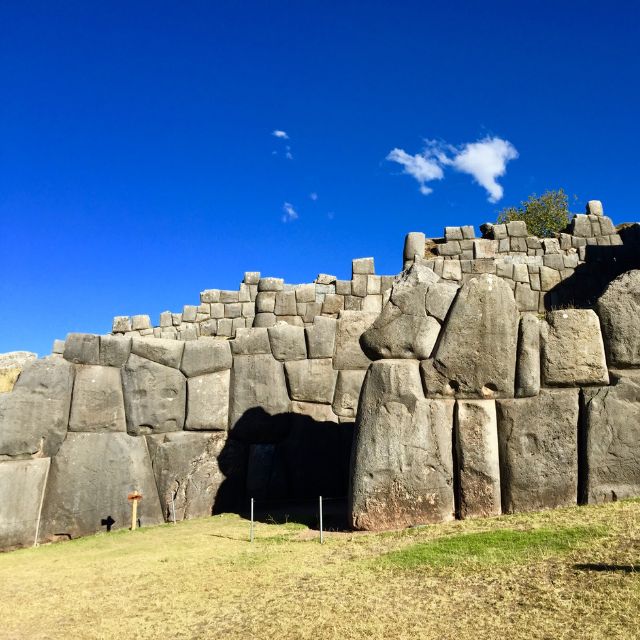 Adentrándome en la grandeza de Sacsayhuamán